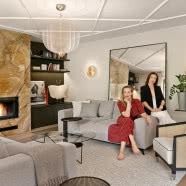 Zielone mieszkanie na Grochowie. Ma dwie szklane oranżerie!