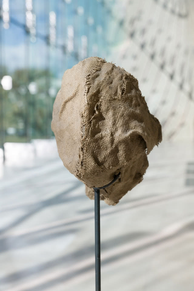 Portret Anonimowy - rzeźba Abakanowicz