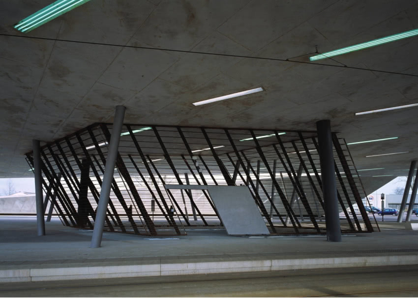 Parking i dworzec tramwajowy Hœnheim Nord...