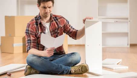 Jak samodzielnie zbudować garderobę - instruktaż krok po kroku