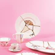 Kintsugi przez wieki było wyrazem pewnej...