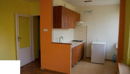 Aranżacja przechodniego salonu