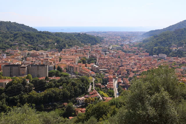 miasto Carrara z góry