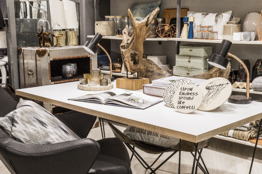 Codziennie pojawiają się tu nowe przedmioty, a w...