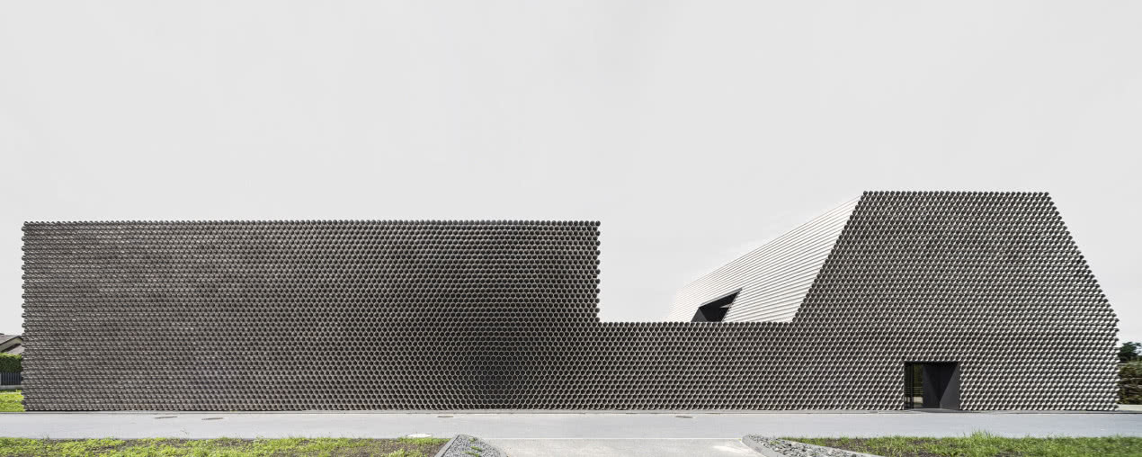 Nowy projekt Roberta Koniecznego zdobył nagrodę Archello Awards. Gambit Office - biurowiec z rur