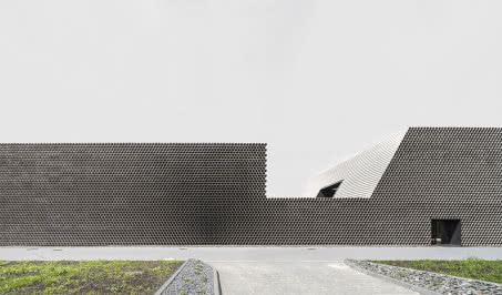 Nowy projekt Roberta Koniecznego zdobył nagrodę Archello Awards. Gambit Office - biurowiec z rur