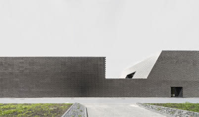 Nowy projekt Roberta Koniecznego zdobył nagrodę Archello Awards. Gambit Office - biurowiec z rur