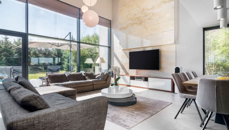 Dom światłem malowany - elegancka willa pod Wrocławiem