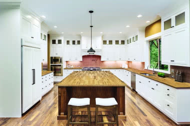 Natura czy imitacja? Wybieramy blat kuchenny