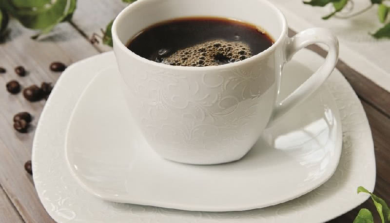 Serwis Ingrid marki Fyrklövern - subtelna elegancja na Twoim stole