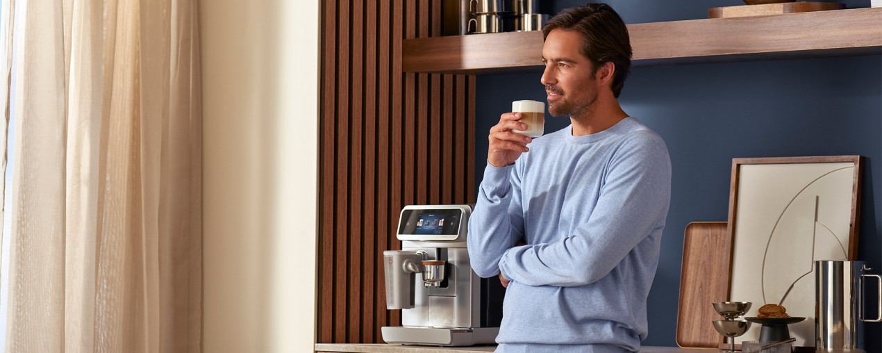Urządzamy domową kawiarnię z ekspresem Philips LatteGo Pro 8000