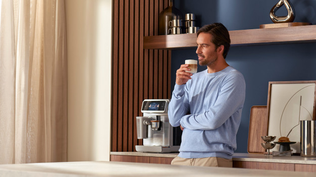 Urządzamy domową kawiarnię z ekspresem Philips LatteGo Pro 8000
