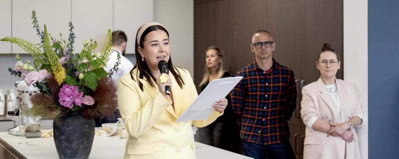 Wnętrze kompletne - Katarzyna Orwat tworzy nową ekspozycję showroomu PEKA