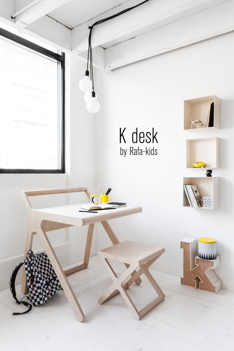 Biurko K DESK, proj. Agat i Arkadiusz Seredyn
