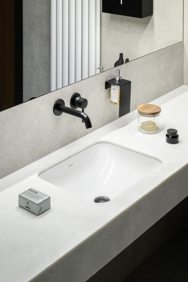 umywalka podblatowa, bateria podtynkowa