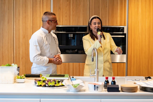 Wnętrze kompletne - Katarzyna Orwat tworzy nową ekspozycję showroomu PEKA