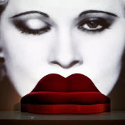 Dwie ikony. Mae West królowała na ekranie i na...