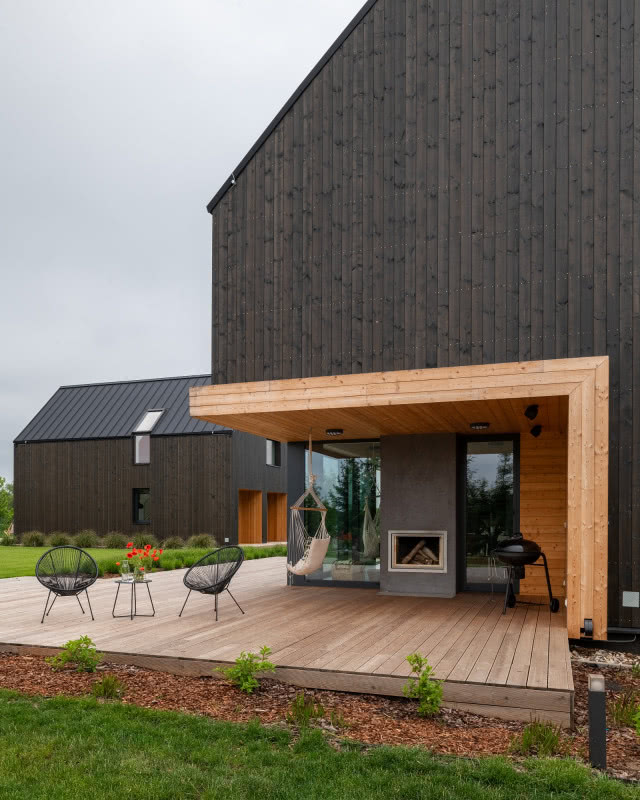 Zdjęcie nowoczesnej stodoły z zewnątrz