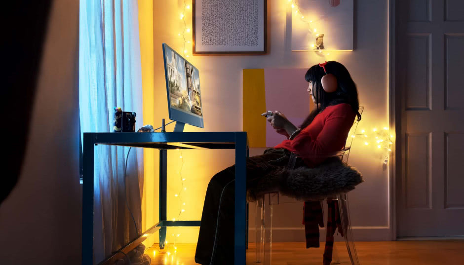 Wielozadaniowy, ultraszybki komputer dla całej rodziny, który ozdobi każde wnętrze