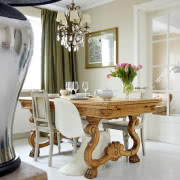 Zamiast klasycznego kominka właściciel...