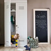 Meble Maja - biały kolor, prosta, neutralna...