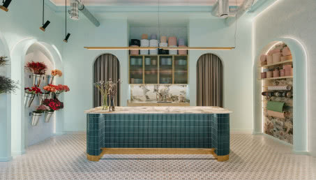 Kwiatowe atelier w sercu Warszawy! Ma szklane sufity!