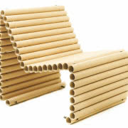 Stojak na butelki z winem, Rail Yard Studios.