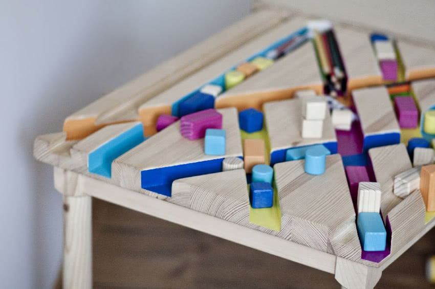 Bawa - stolik do zabawy