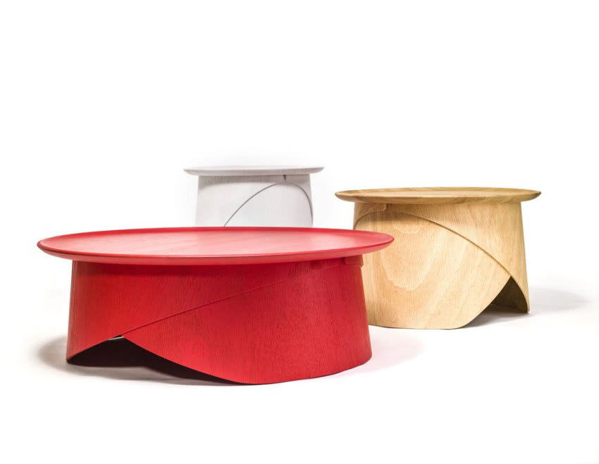 Zawijasy
Podstawa stolików Wrap jest wykonana z...