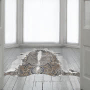 Lampa Lotus
Abażur został wykonany z jednego...