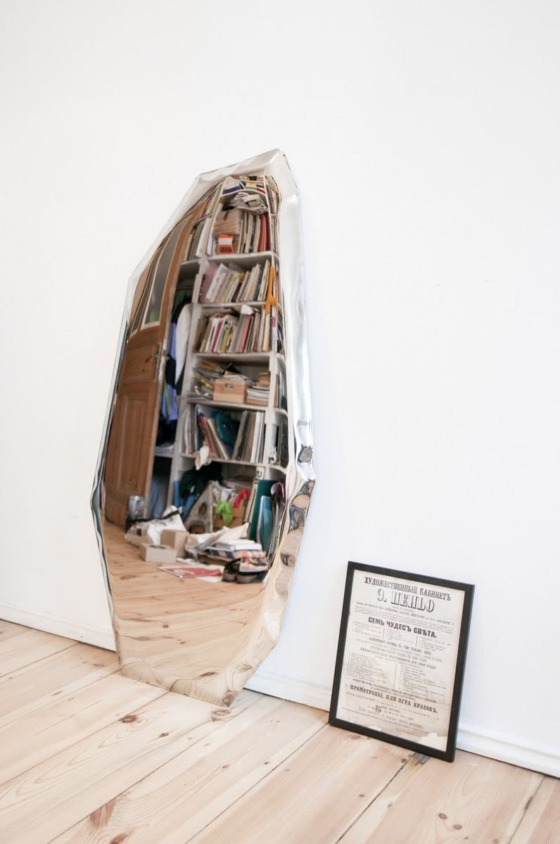 Stalowe lustra Tafla, proj. Oskara Zięta