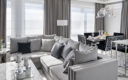 Luksusowe i przytulne wnętrze w stylu glamour