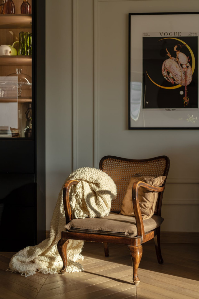 Vintage fotel z plecionki wiedeńskiej