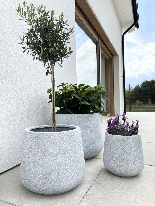 donice imitujące beton