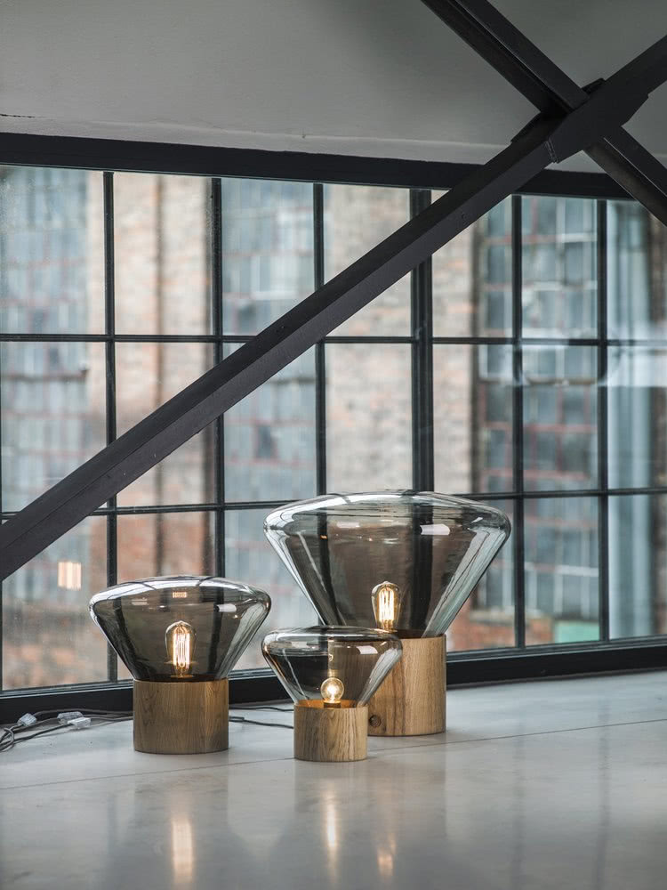 Jak grzyby po deszczu
Zabawę z formą Koldová...