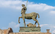 mitoraj
