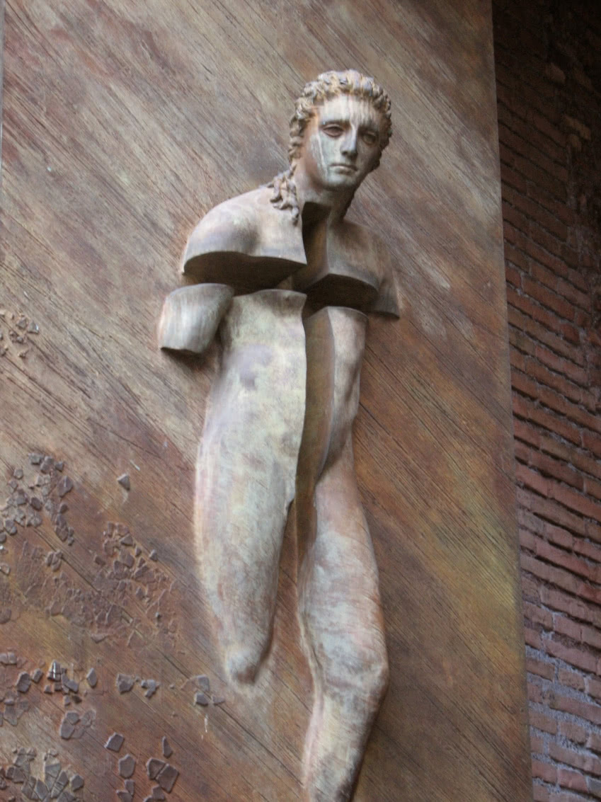 Drzwi do bazyliki Santa Maria degli Angeli w...