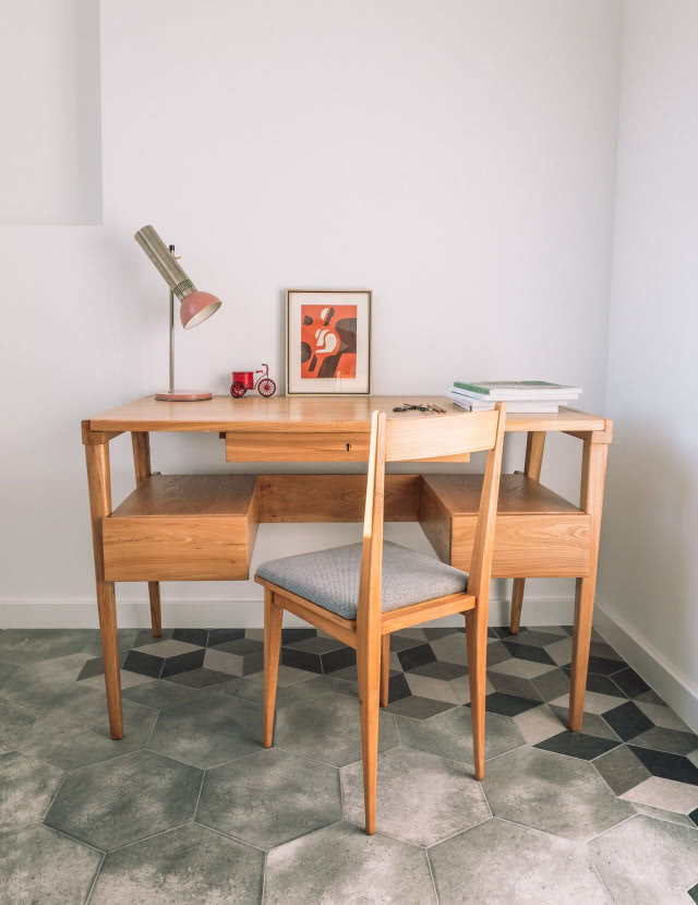 biurko z krzesłem Hanna Lachert