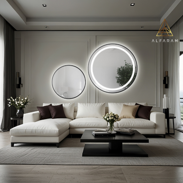 Zestaw okrągłych luster piaskowanych w ramie z podświetleniem - STELLA LED [fot. Alfaram]