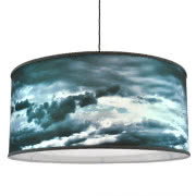 Lampa Lotus
Abażur został wykonany z jednego...