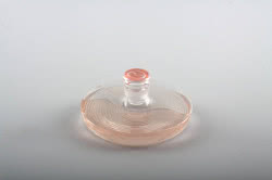Ten flakon perfum powstał jako projekt na konkurs Mazda Zoom-Zoom Design, gdzie zdobył Grand Prix.