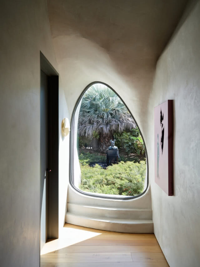 nieforemne w kształcie okno