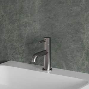 Jak zaplanować funkcjonalną, komfortową i estetyczną przestrzeń toalety z marką OMNIRES