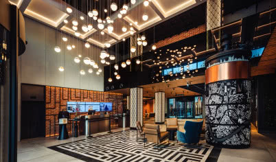 Od wytwórni wódek do kulturalnego centrum! Niesamowita metamorfoza Fabrycznej City w Krakowie!