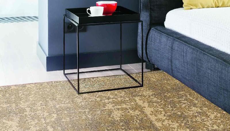 Nowe jak stare, czyli dywany used look z Agnelli