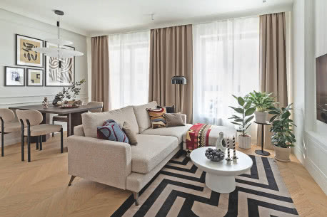 Klasyka i prostota. Zaglądamy do mieszkania młodego małżeństwa