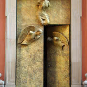 Igor Mitoraj, „Upadły Anioł”. Rzeźba znajduje...