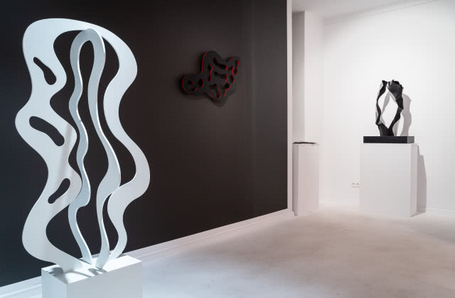 Rzeźba autor Veronica Taussig