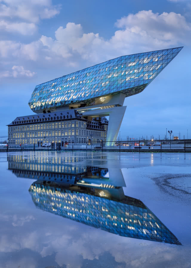 Port w Antwerpii projektu Zahy Hadid