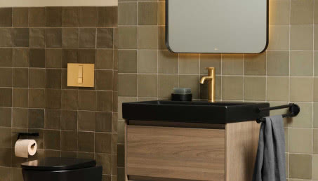 Roca pełna kolorów, struktur i wykończeń